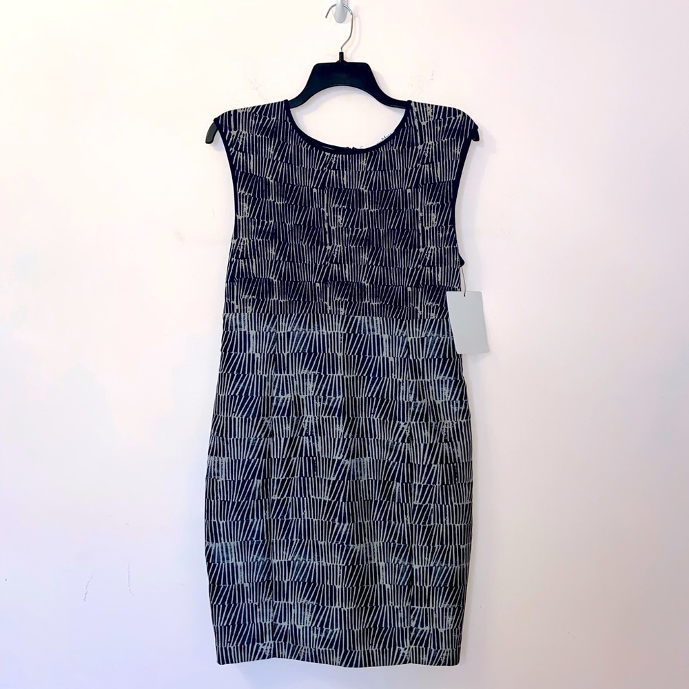 Max Mara Geometric-Print Mini Dress Size cut out, most likely 10 or 12 EUC